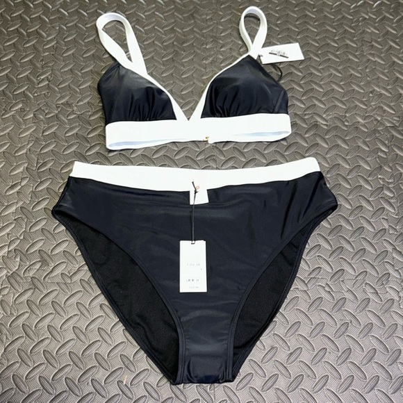 Shade & Shore Other - Shade & Shore Bikini Set black & white